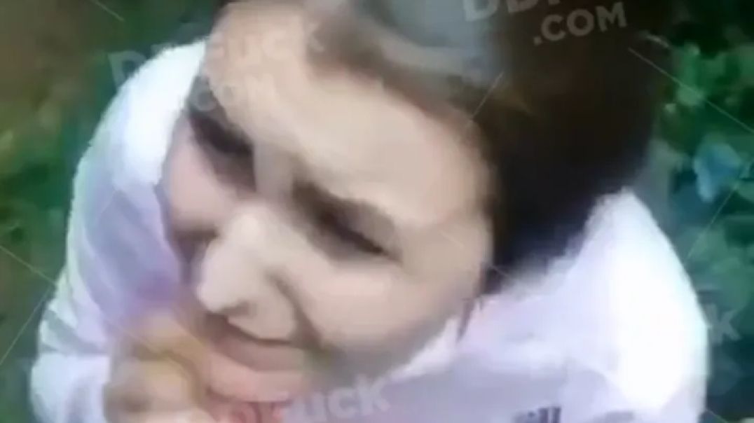 Спортики трахнули русскую закладчицу при похищении клада | Закладчица сосет хуй спортика